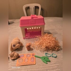 Mama Surprise Little Live Pets Bunny Set